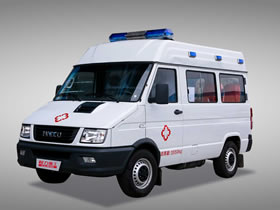 依维柯救护车